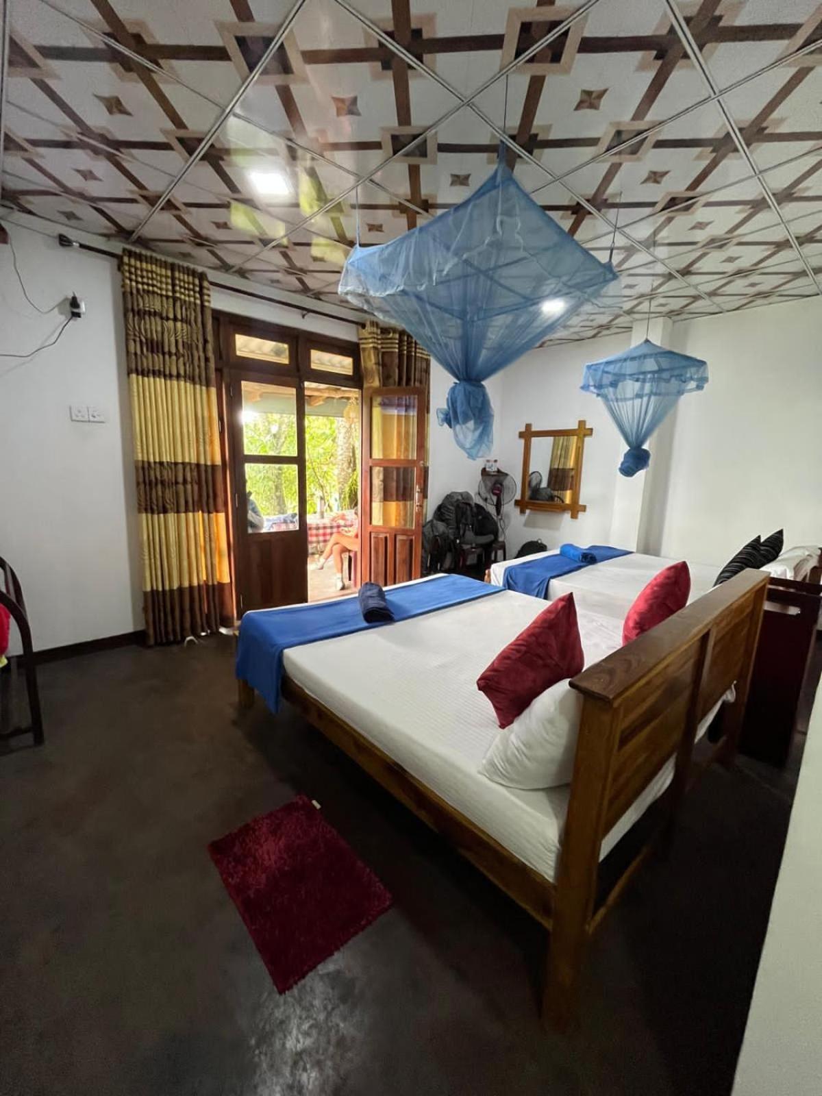 Himansa Homestay Ella Buitenkant foto