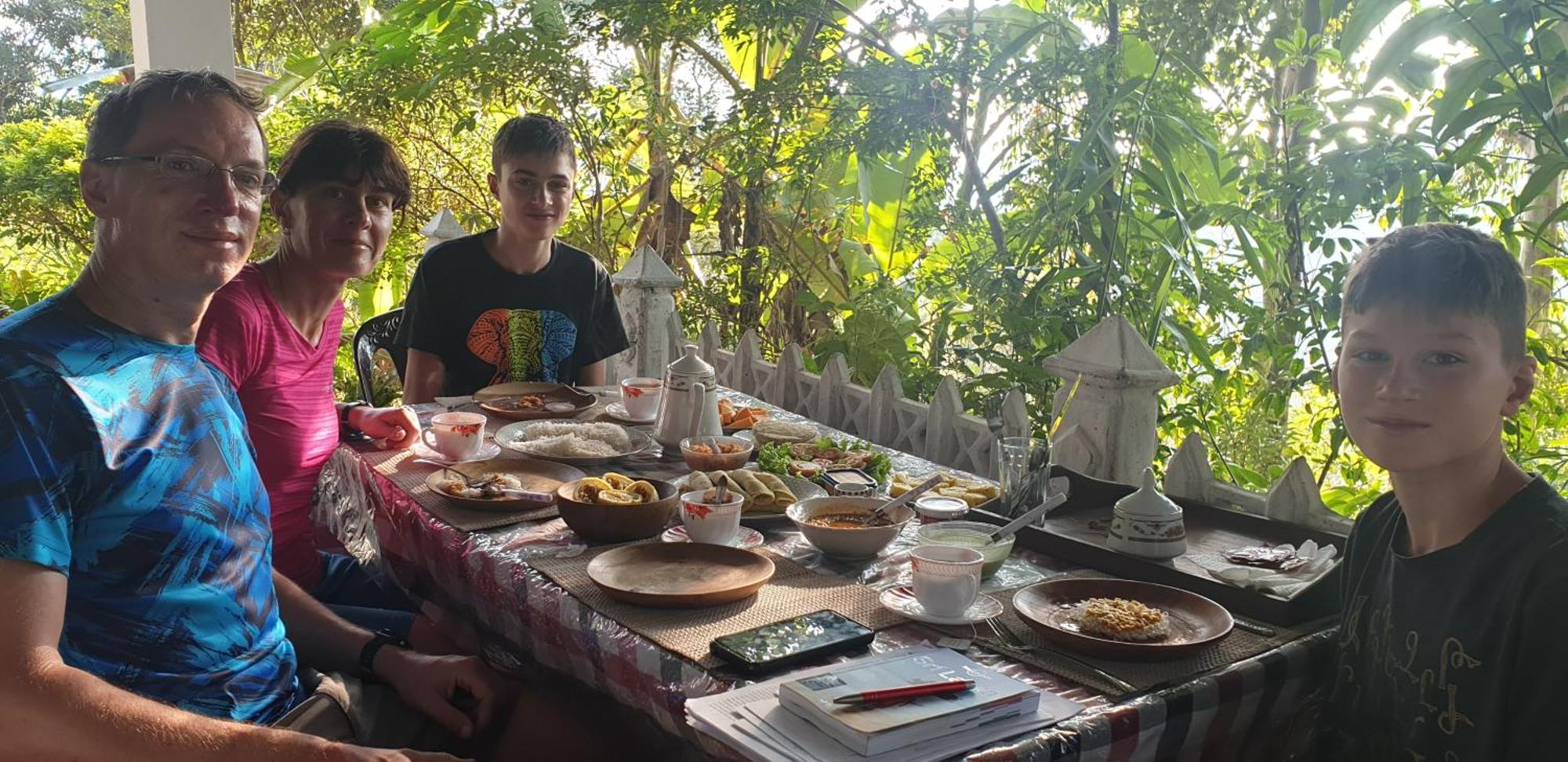 Himansa Homestay Ella Buitenkant foto